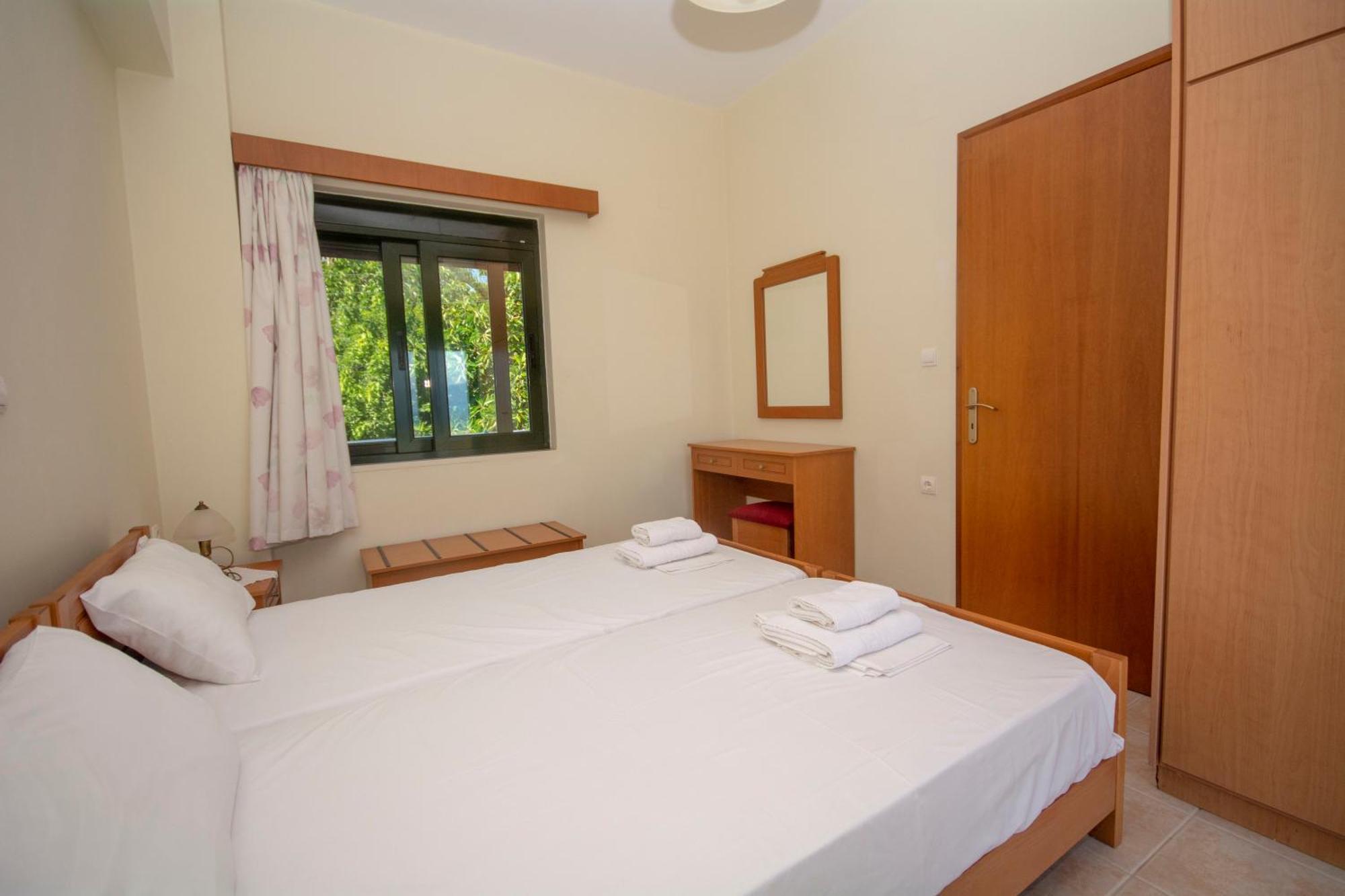 Xenios Zeus Apartments Киссамос Экстерьер фото
